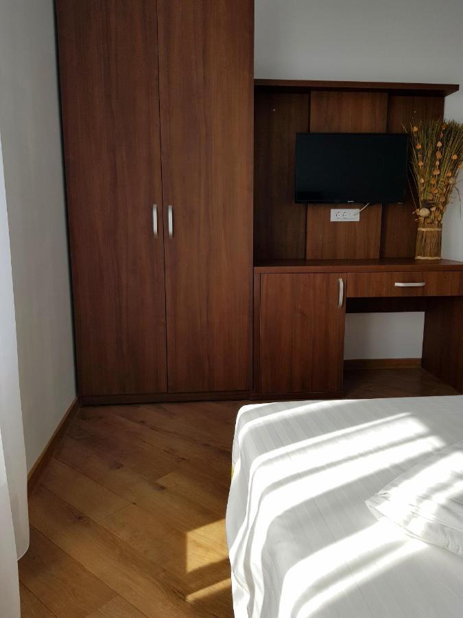 Helios Hotel Sulina Exterior photo