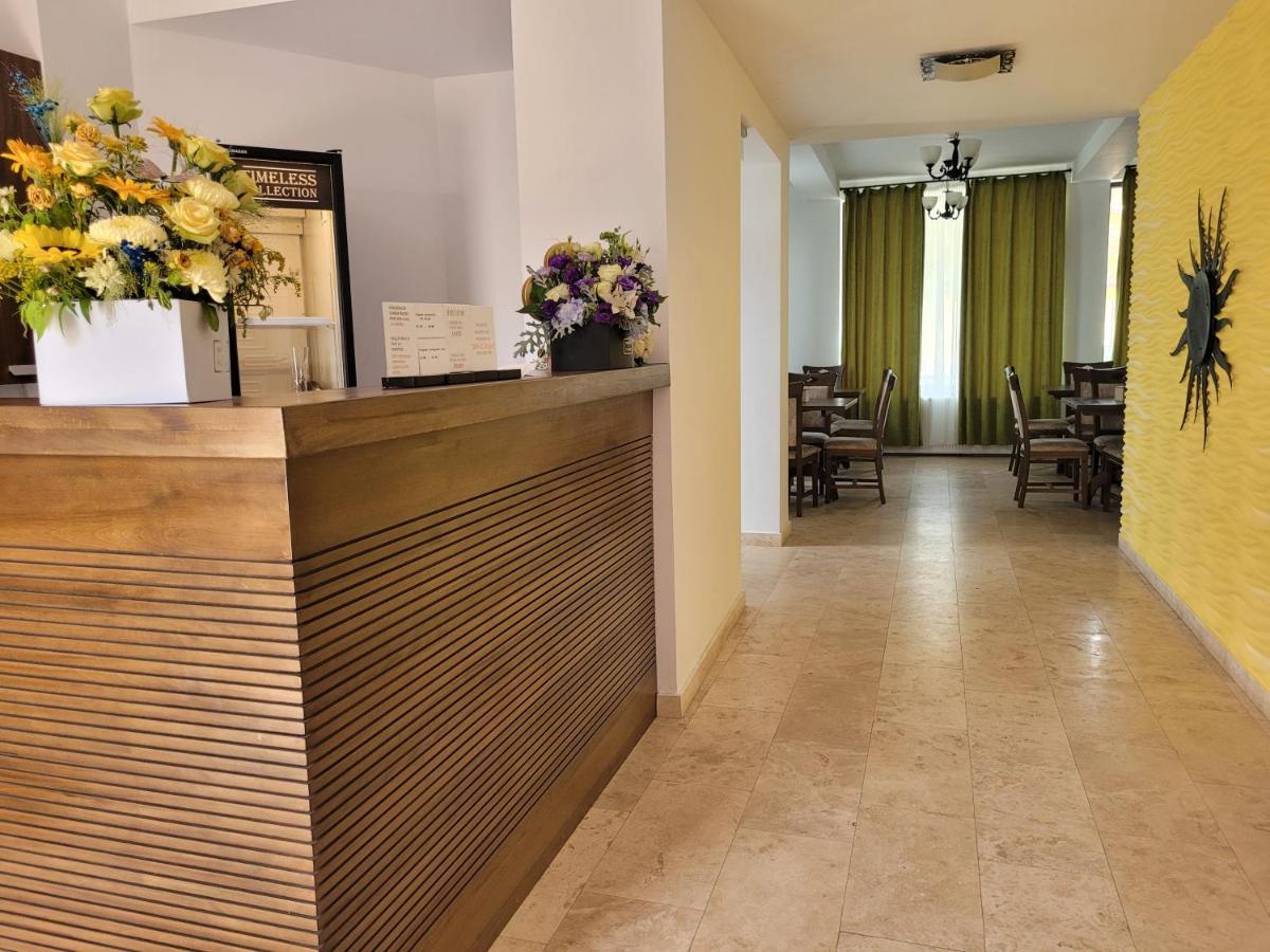 Helios Hotel Sulina Exterior photo